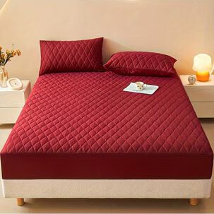 Cubrecolch&oacute;n Impermeable 2p + 02 Fundas De Almohada Burdeo