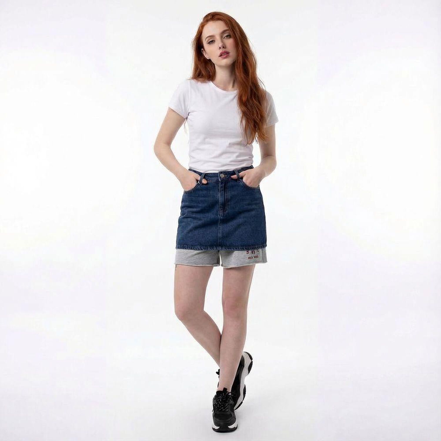 Short Mujer Freedom image number 0.0