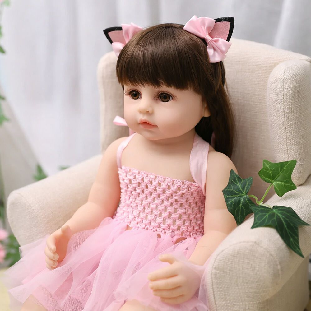 Mu&ntilde;eca Reborn Realista 55cm De Silicona Con Accesorios image number 6.0