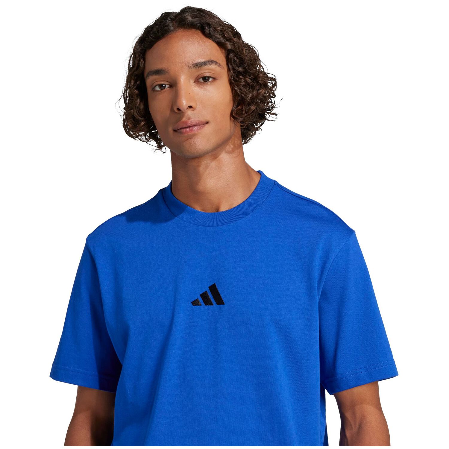 Polera Deportiva Essentials Adidas Hombre image number 4.0