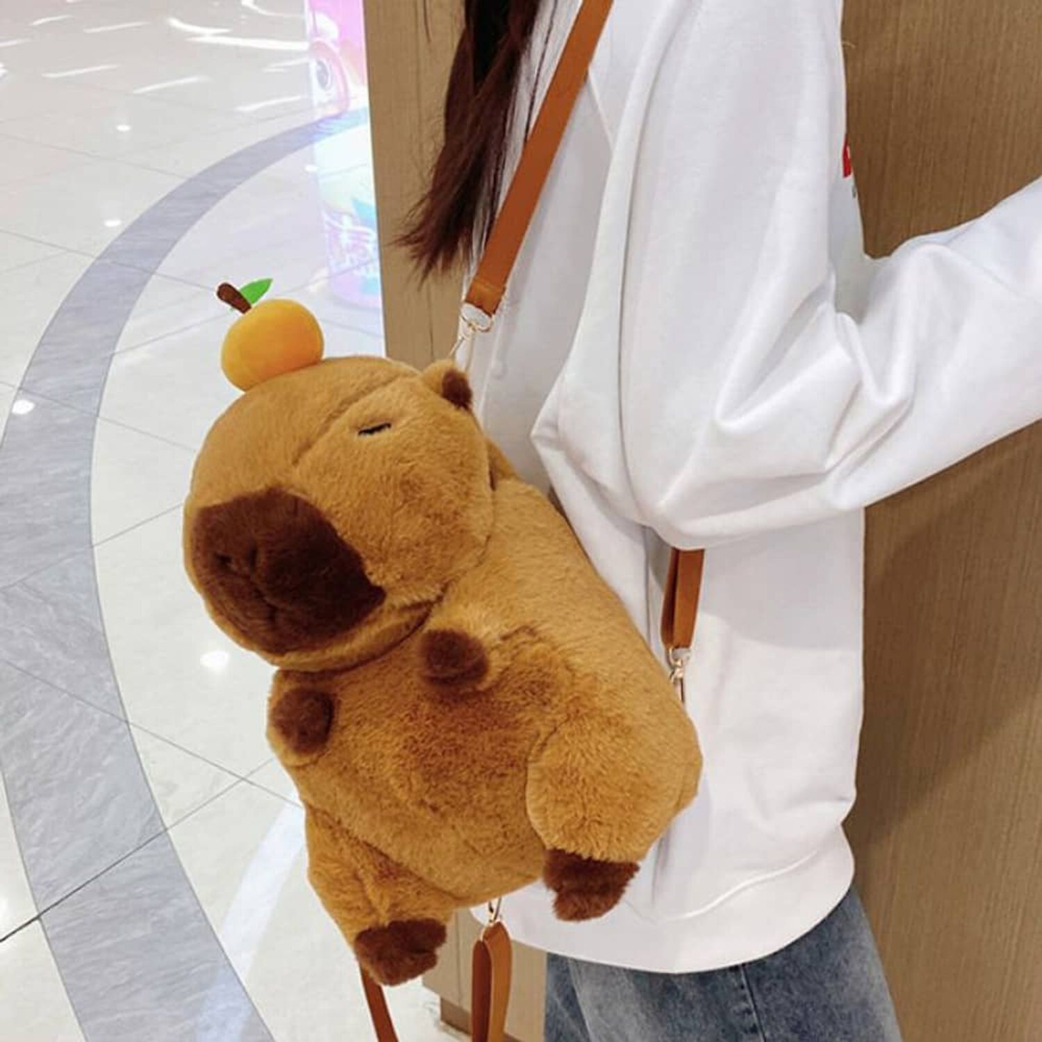 Mochila De Felpa Capibara Kawaii Para Ni&ntilde;os Unisex image number 7.0