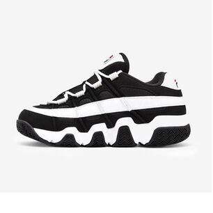 Zapatilla Fila Uproot Mujer Negro