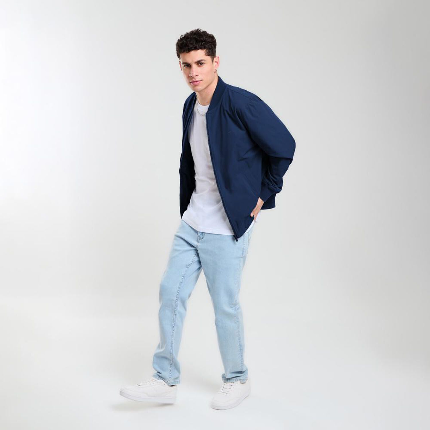 Chaqueta Bomber Slim Cuello Redondo Hombre Skuad image number 1.0