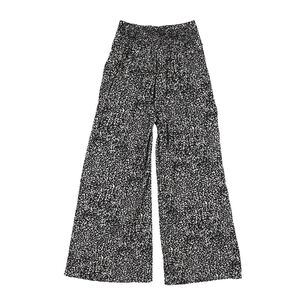 Pantal&oacute;n Pretina El&aacute;sticada Tiro Medio Regular Mujer Rolly Go