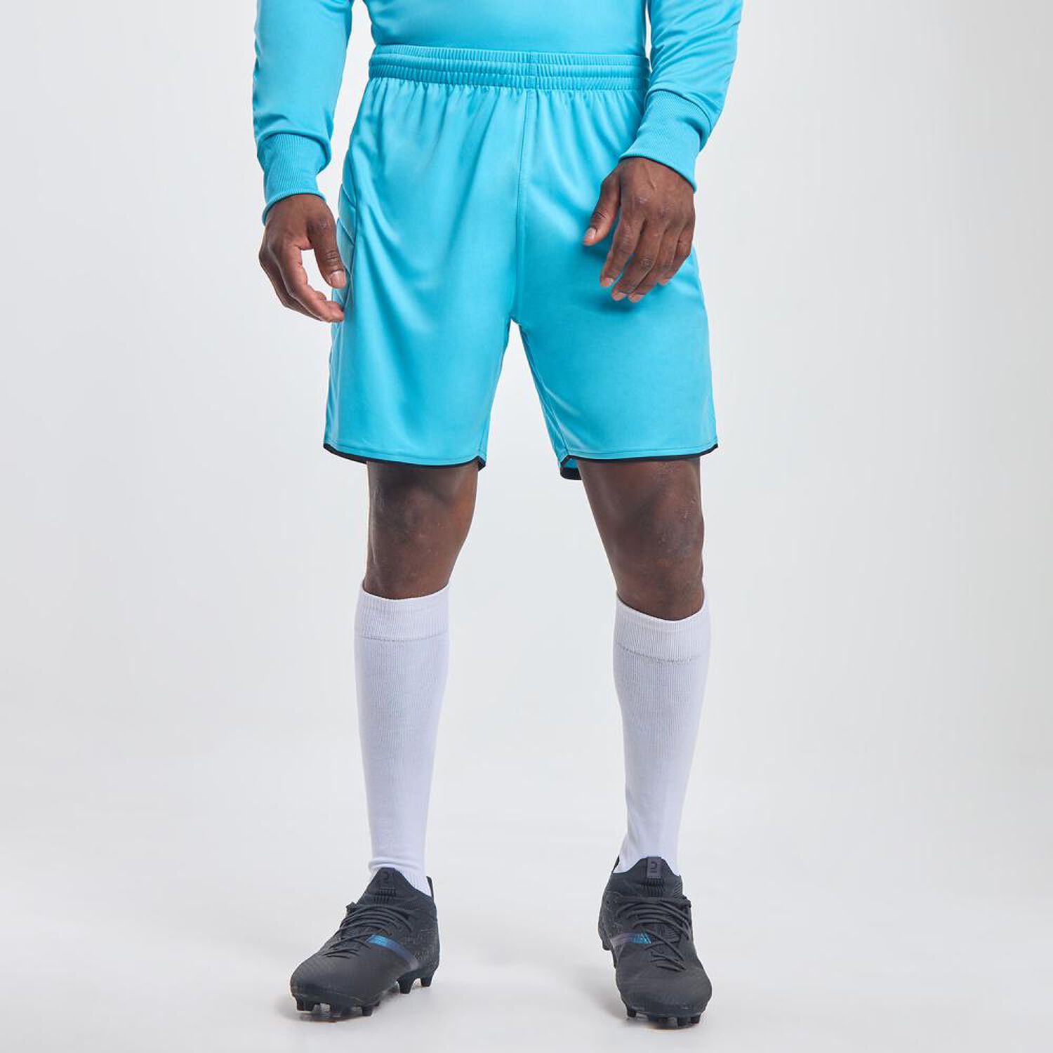 Short Deportivo Liso Tiro Alto Regular Hombre Pro Soccer image number 0.0