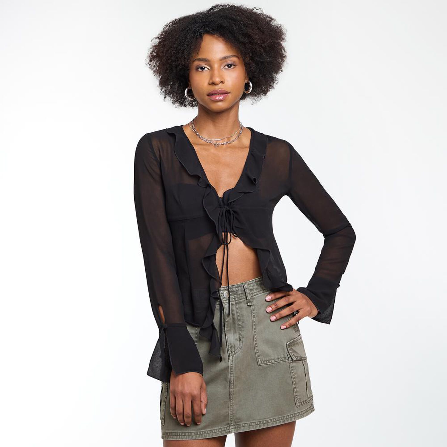 Blusa Con Lazo Manga Larga Cuello V Mujer Rolly Go image number 0.0
