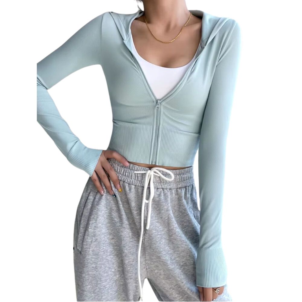 Poleron Manga Larga Con Capucha image number 0.0