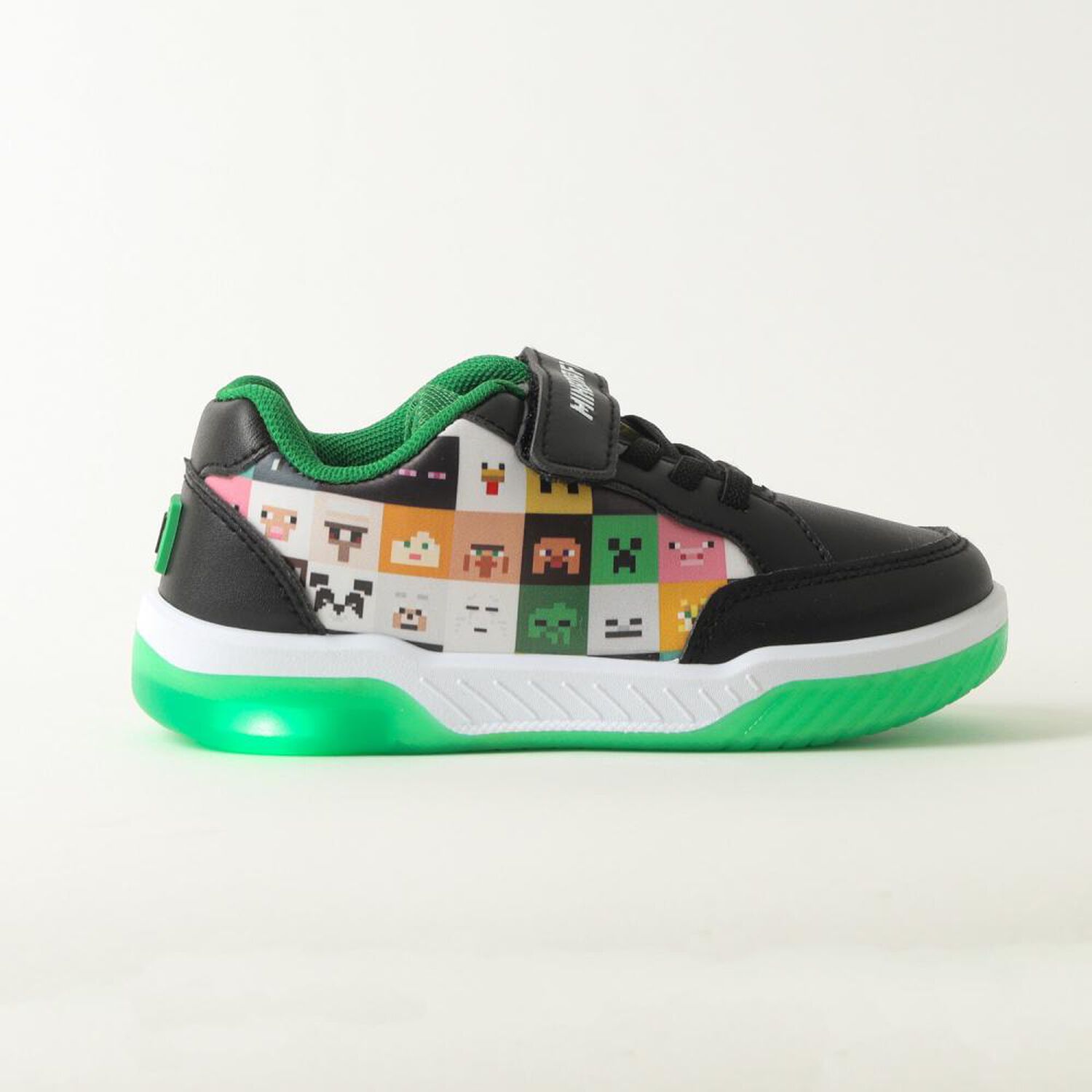 Zapatilla Infantil Con Luces Ni&ntilde;o Minecraft Negro image number 0.0