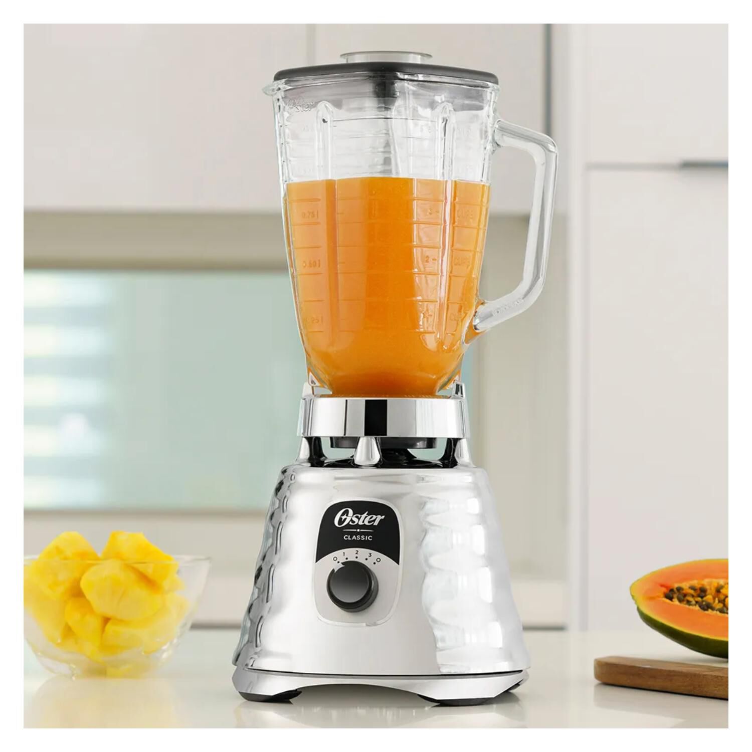 Licuadora Clasica Cromada Vaso Vidrio 1250ml Blst4655 Oster image number 2.0