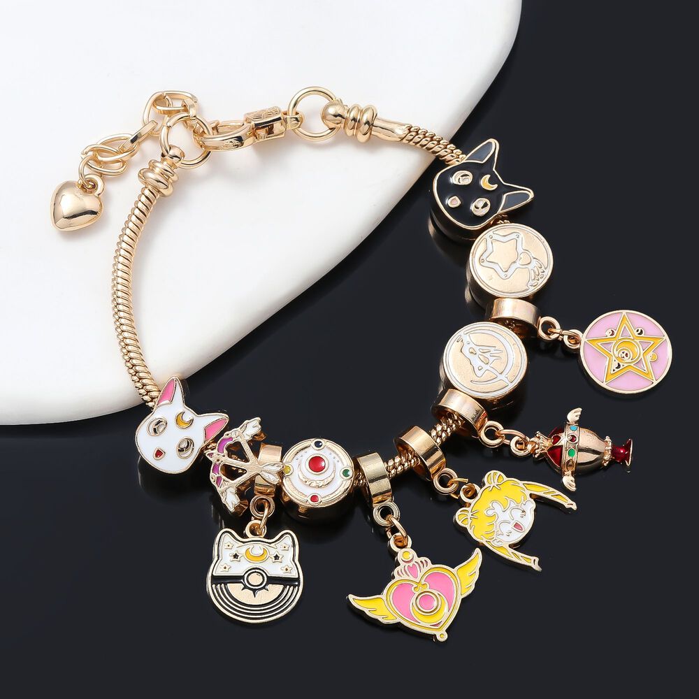 Pulsera Charms Dorada Dijes Sailor Moon image number 6.0