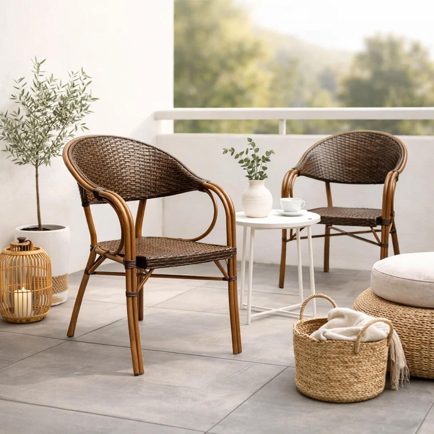 Silla Bistro Parisina Rattan Con Reposabrazos Jolie - Caf&eacute; Oscuro image number 2.0