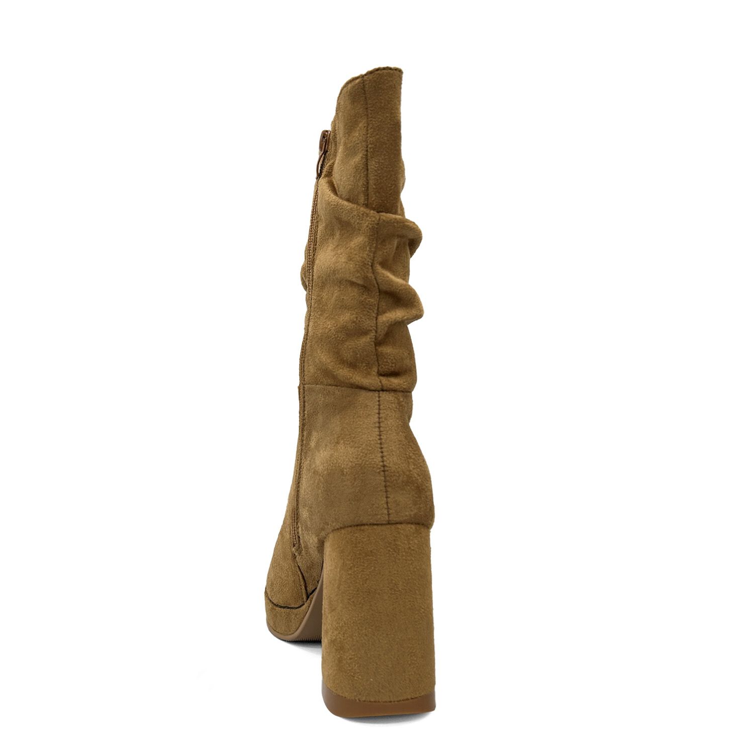 Bota De Mujer Camel Con Plataforma Y Dise&ntilde;o Arrugado image number 3.0