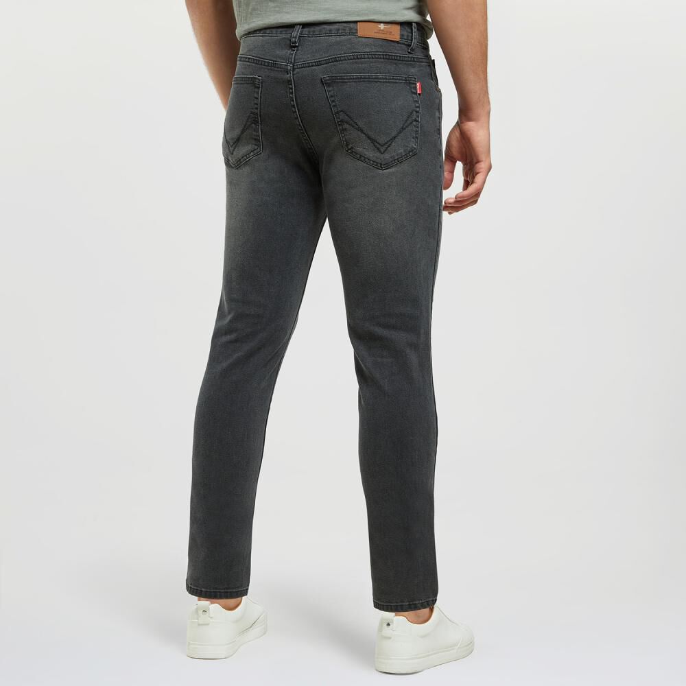 Jeans Regular Tiro Medio Slim Hombre Peroe image number 3.0