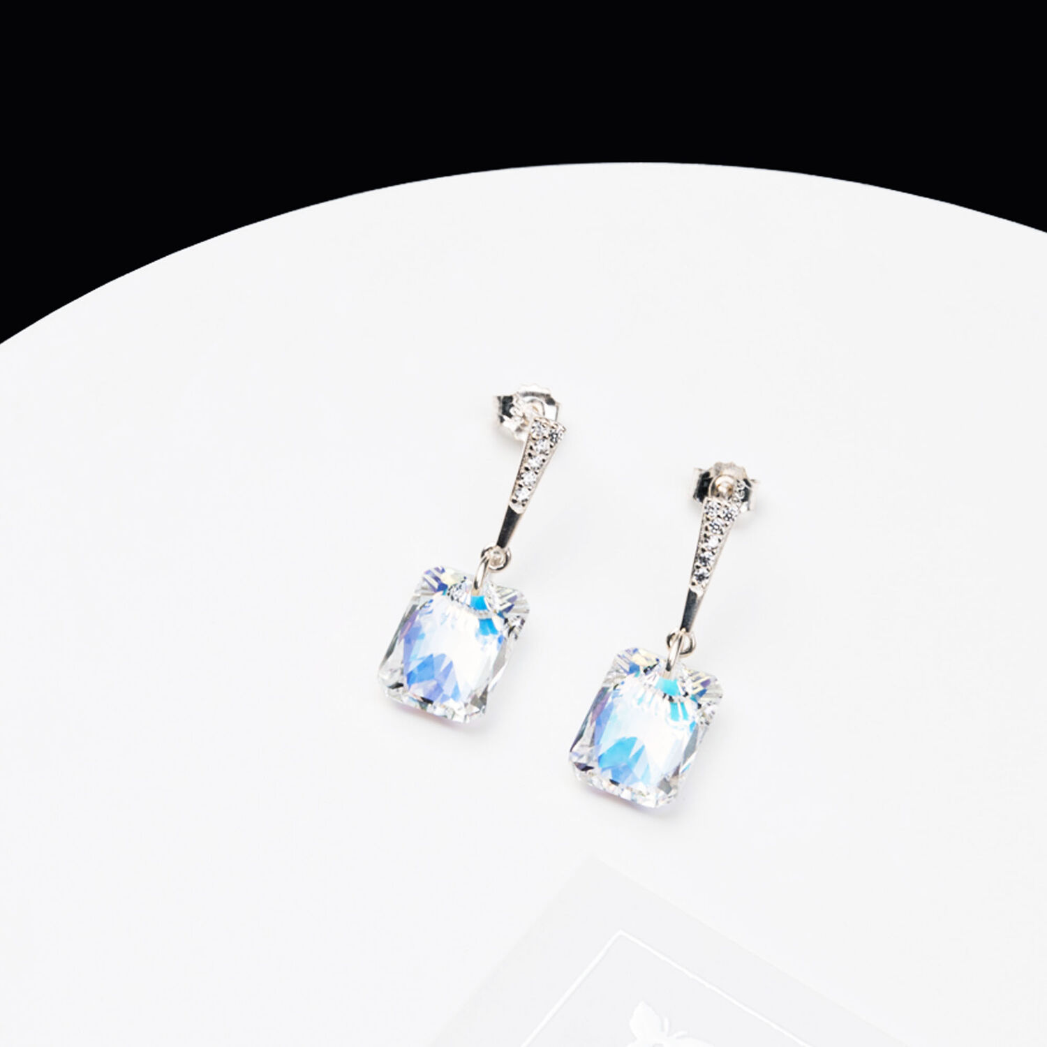 Aros Estefania Plata Italiana 925 Y Cristales Genuinos Aurora Boreal image number 1.0