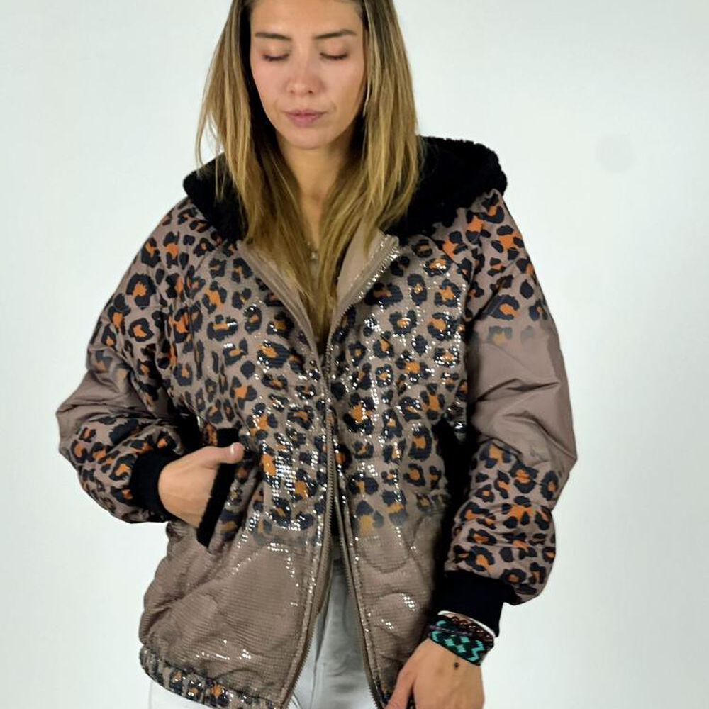 Parka Con Lentejuelas Print image number 6.0
