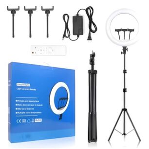 Aro De Luz Profesional De 45 Cm + Tripode 2.1 Metros Estructura Negro Luz Blanco Fr&iacute;o