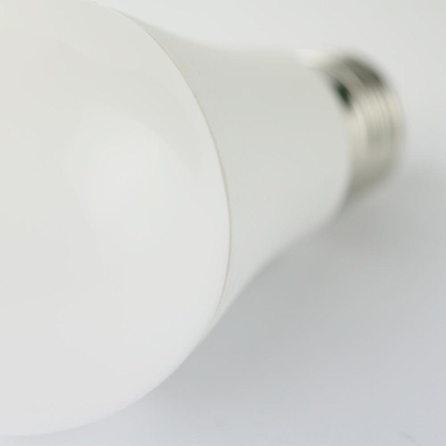 Ampolleta Smart Nexxt Blanco Calido image number 1.0