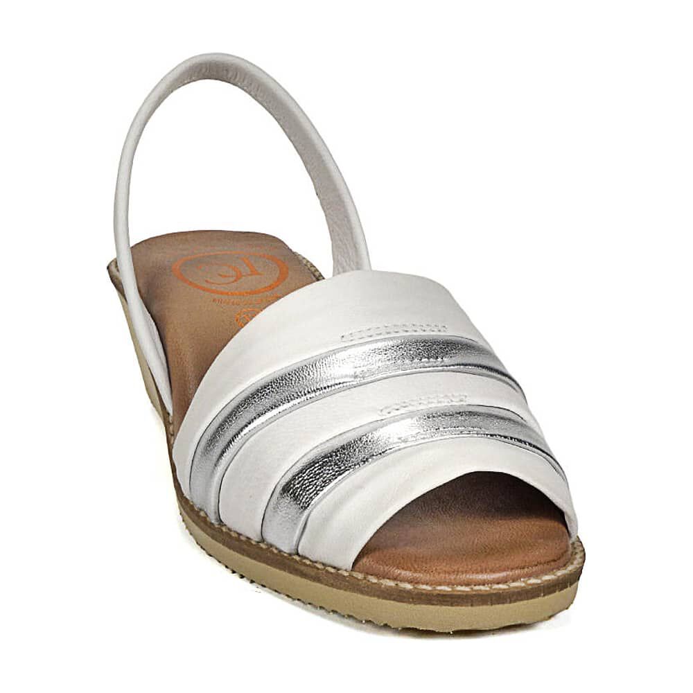 Sandalia Cuero Charmiane Blanco Plata image number 3.0