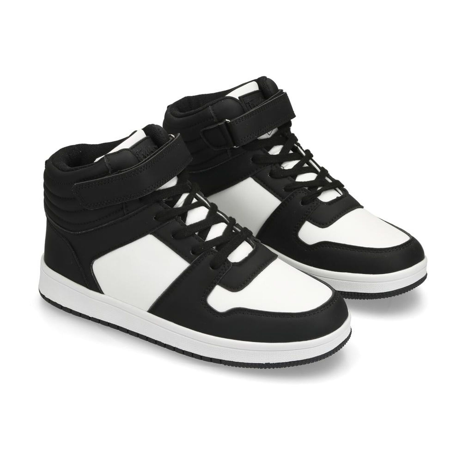 Zapatilla Urbana Mujer Freedom Black image number 1.0