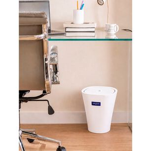 Basurero Con Tapa Vaiv&eacute;n 8.5 Litros Multifuncional Pl&aacute;stico Pp Premium Nautica