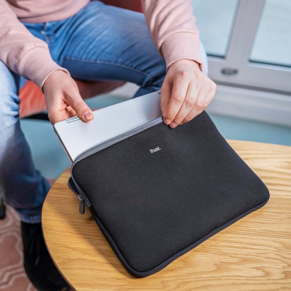 Funda Notebook & Macbook Trust Primo Sleeve Soft 13.3" Black image number 2.0