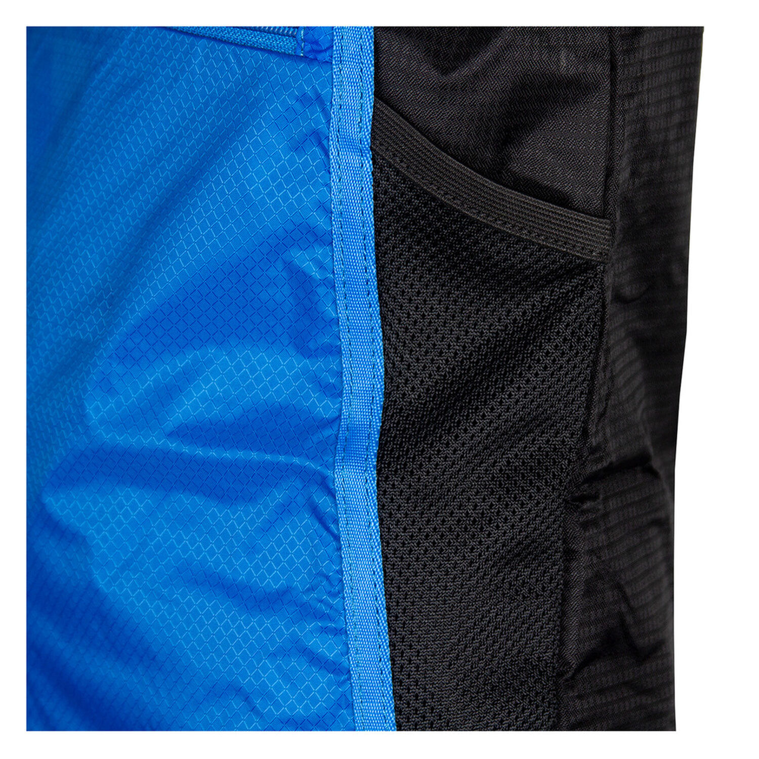 Bolsa Deportiva Con Cord&oacute;n De Ajuste image number 3.0