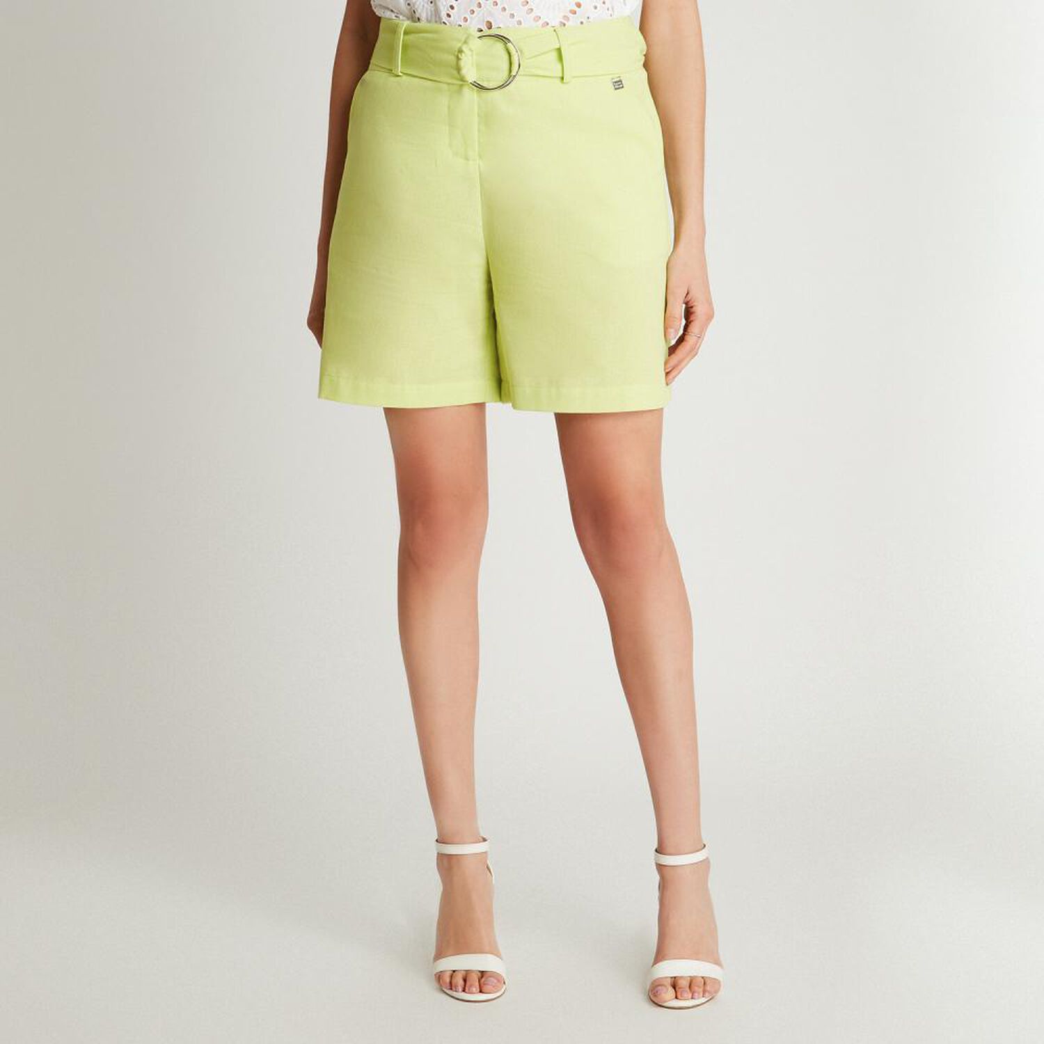 Bermuda Tiro Alto Straight Mujer Lorenzo Di Pontti image number 0.0