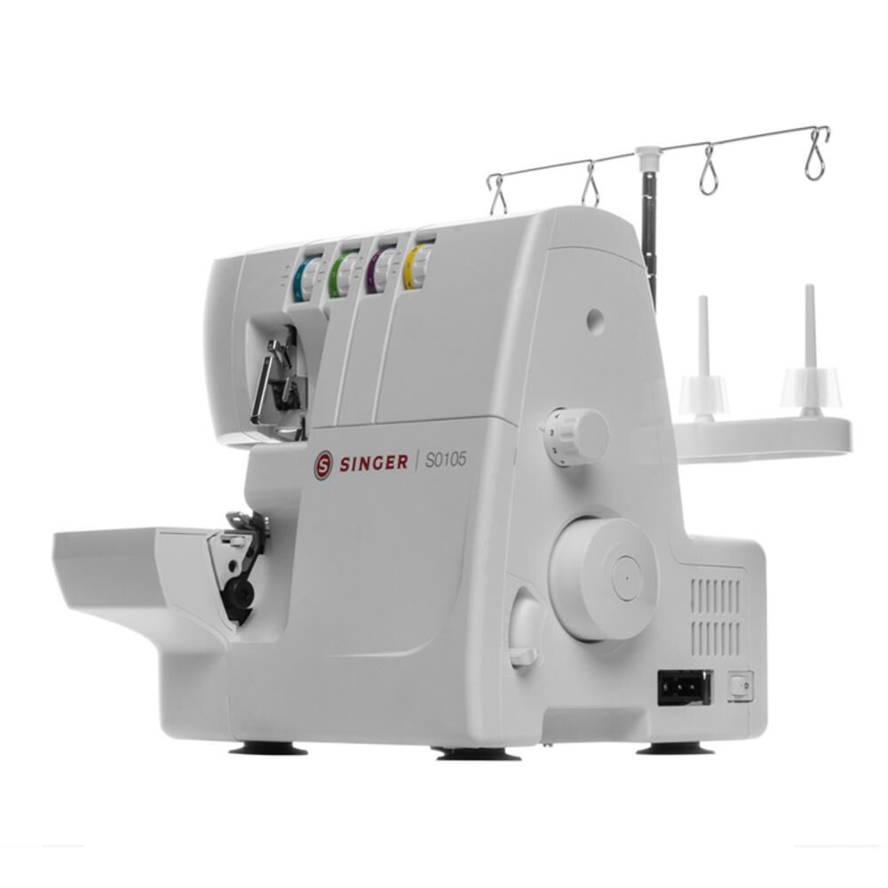 Máquina Overlock Singer S0105 image number 1.0