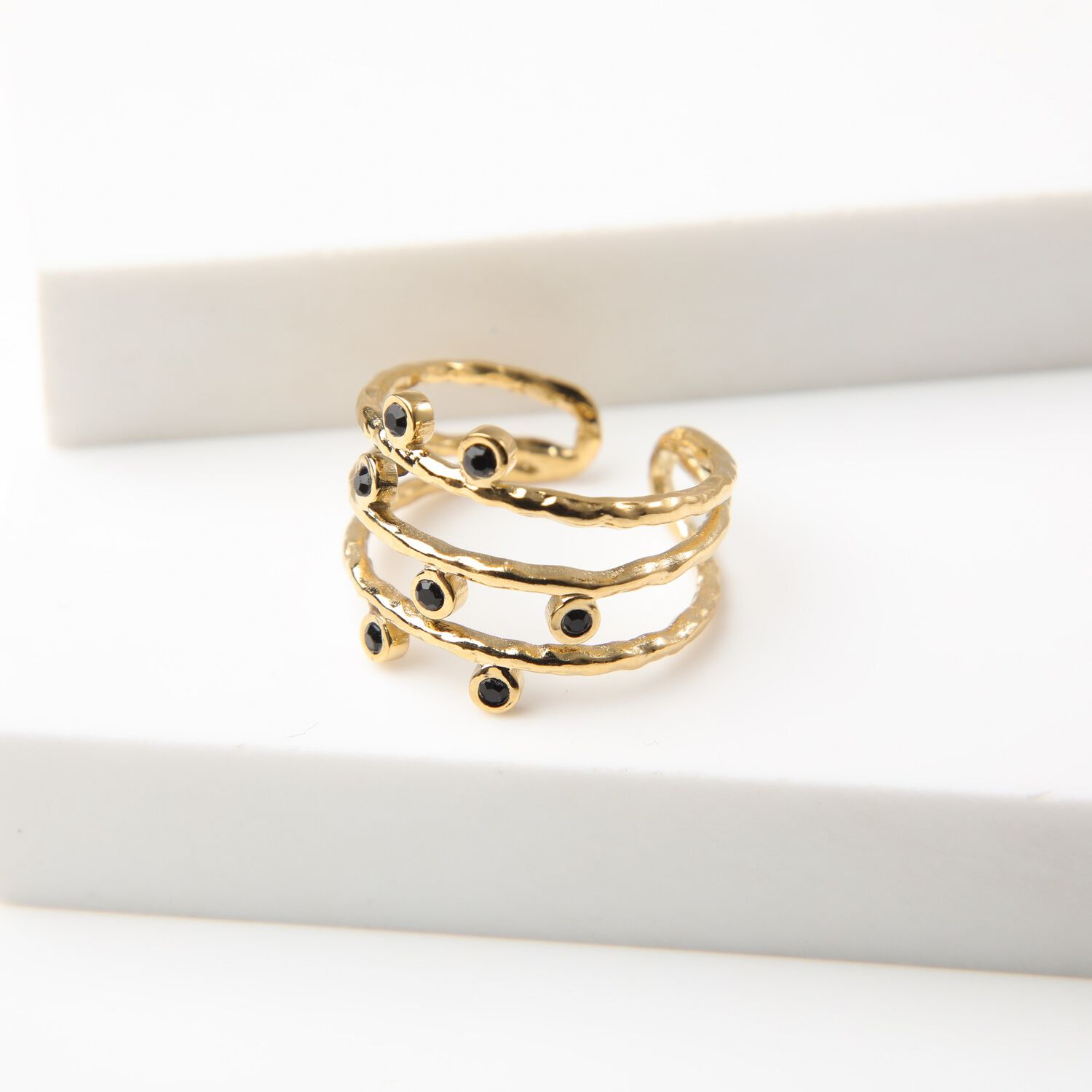 Anillo 19v69 Dorado Mujer Str168 image number 0.0