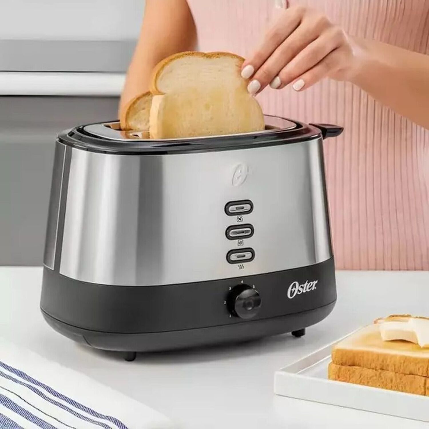 Tostador Oster 2 Rebanadas En Acero Inoxidable Tssttr500 image number 2.0