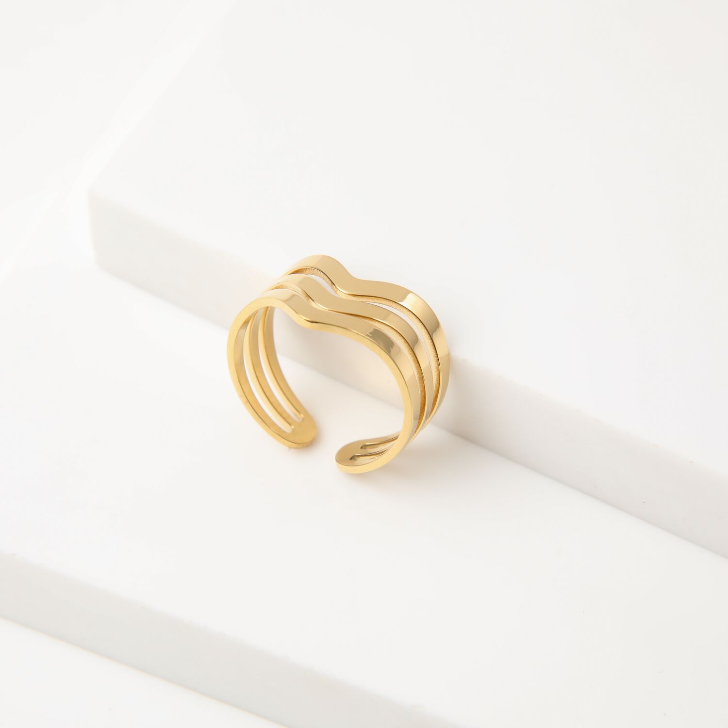 Anillo 19v69 Dorado Mujer Str303 image number 1.0