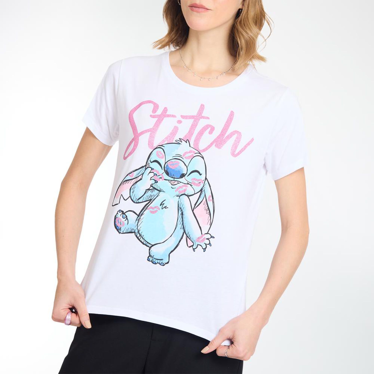 Polera Lilo Y Stitch Manga Corta Cuello Redondo Mujer Freedom image number 4.0