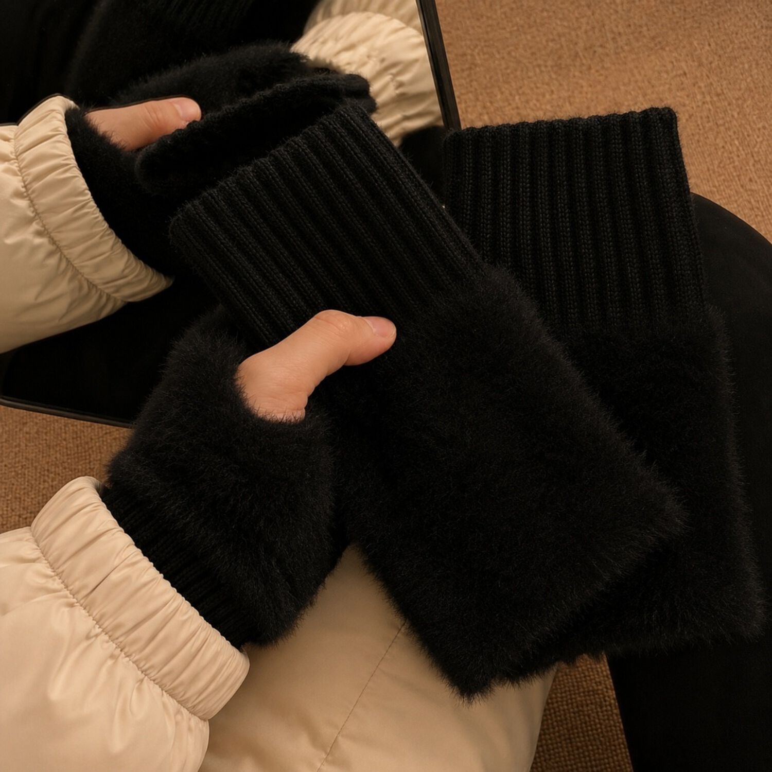 Guantes Suaves De Invierno Sin Dedos Medio Dedo Esponjoso image number 14.0