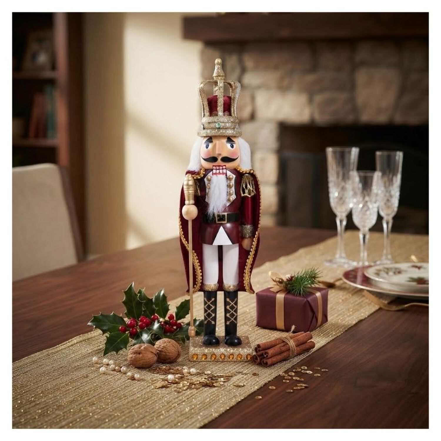 Cascanueces Navide&ntilde;o Decorativo Con Corona Y Bast&oacute;n 43cm image number 2.0