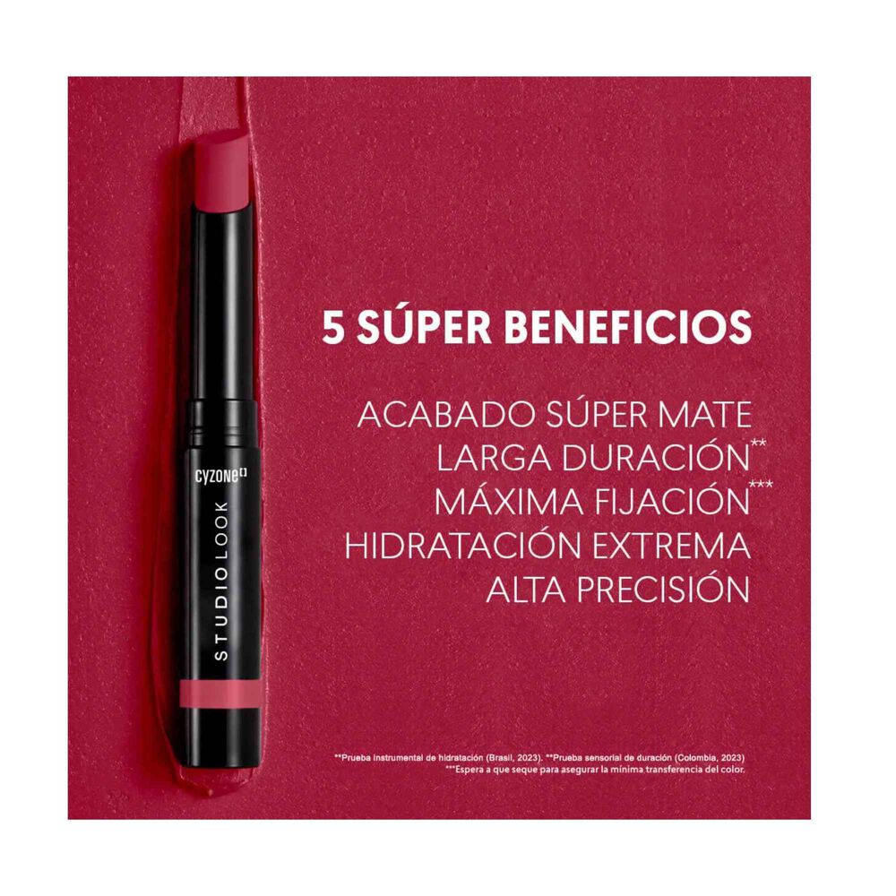 Labial En Barra Supermate Lips Studio Look image number 1.0