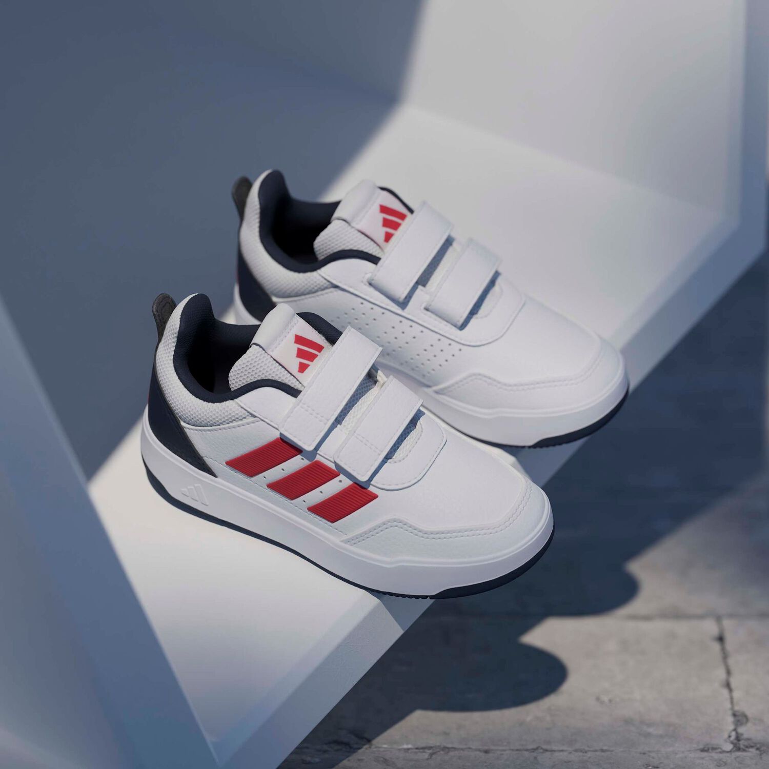 Zapatilla Adidas Tensaur Sport 3.0 Cf Ni&ntilde;o Blanco image number 3.0