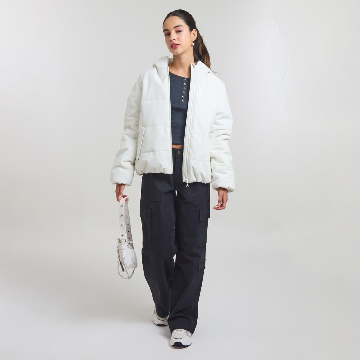 Parka Regular Cuello Alto Con Capucha Mujer Freedom image number 1.0