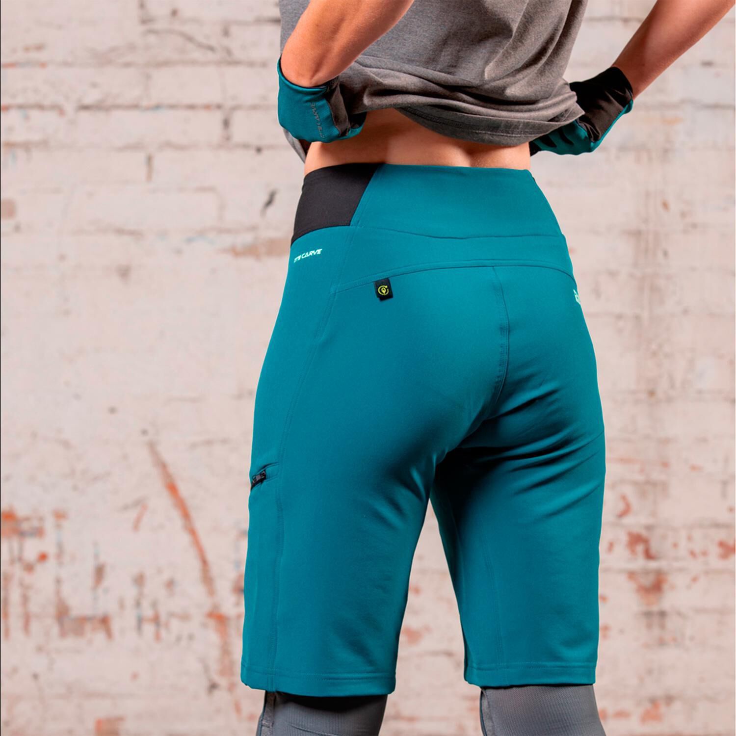 Short Ixs Mujer Carve Hiphugger Glade Talla M image number 1.0