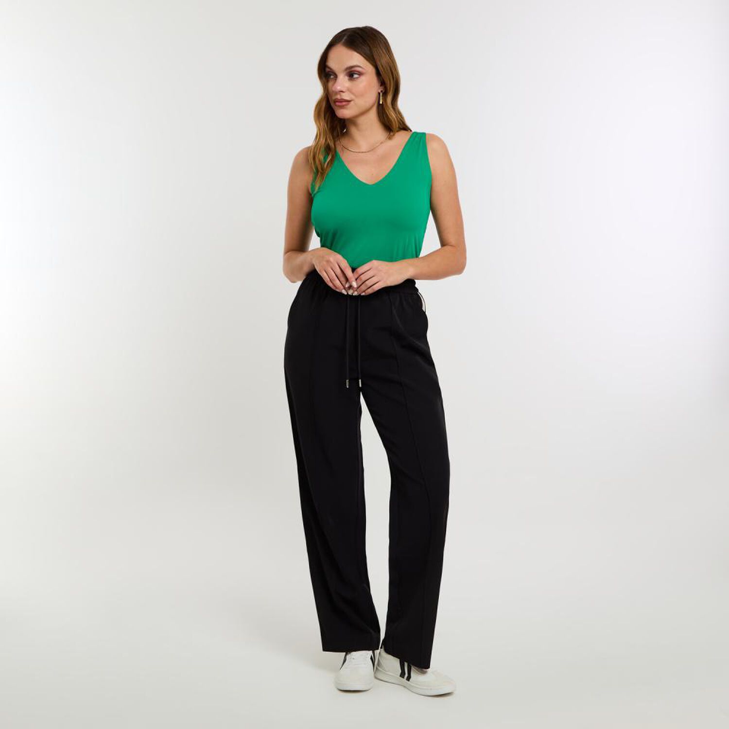 Pantal&oacute;n Pretina El&aacute;sticada Tiro Alto Recto Mujer Kimera image number 1.0