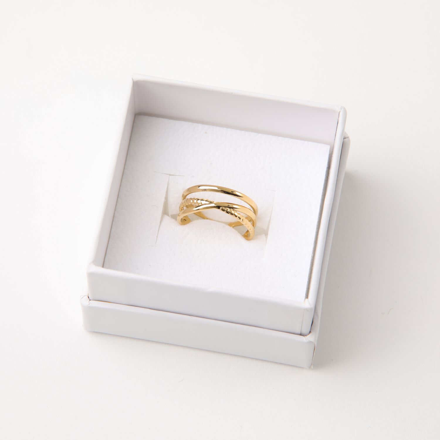 Anillo 19v69 Dorado Mujer Str402 image number 2.0