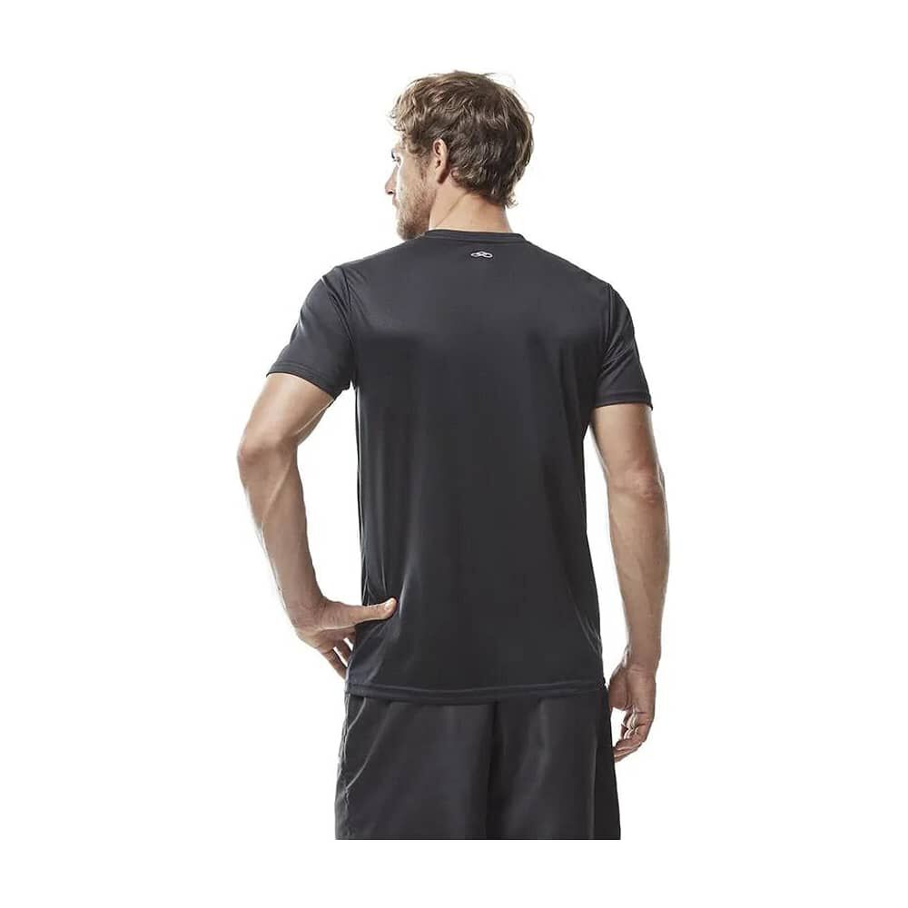 Polera Essential Negro Olympikus image number 1.0