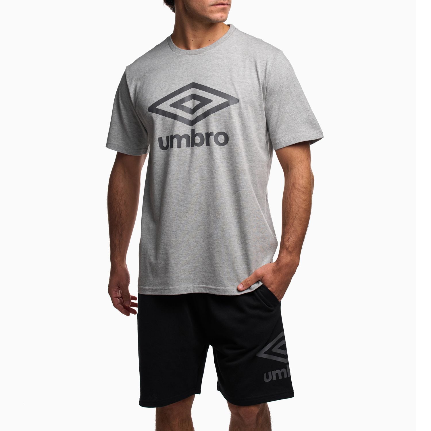 Polera Deportiva T-shirt Big Logo Umbro image number 2.0