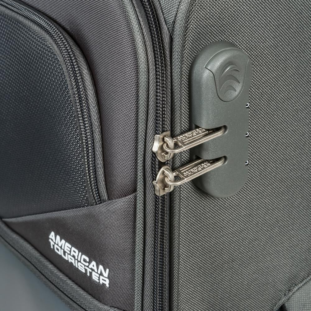 Maleta Mediana American Tourister Stirling Light / 74.8 Litros image number 4.0
