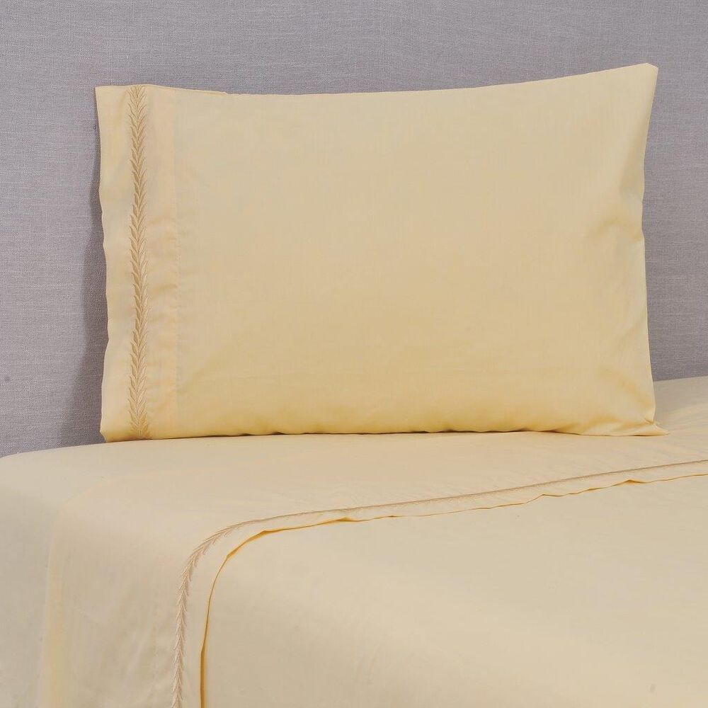 Sabana Bordadas 180 Hilos Mashini 1.5 P Ramas Amarillo image number 0.0