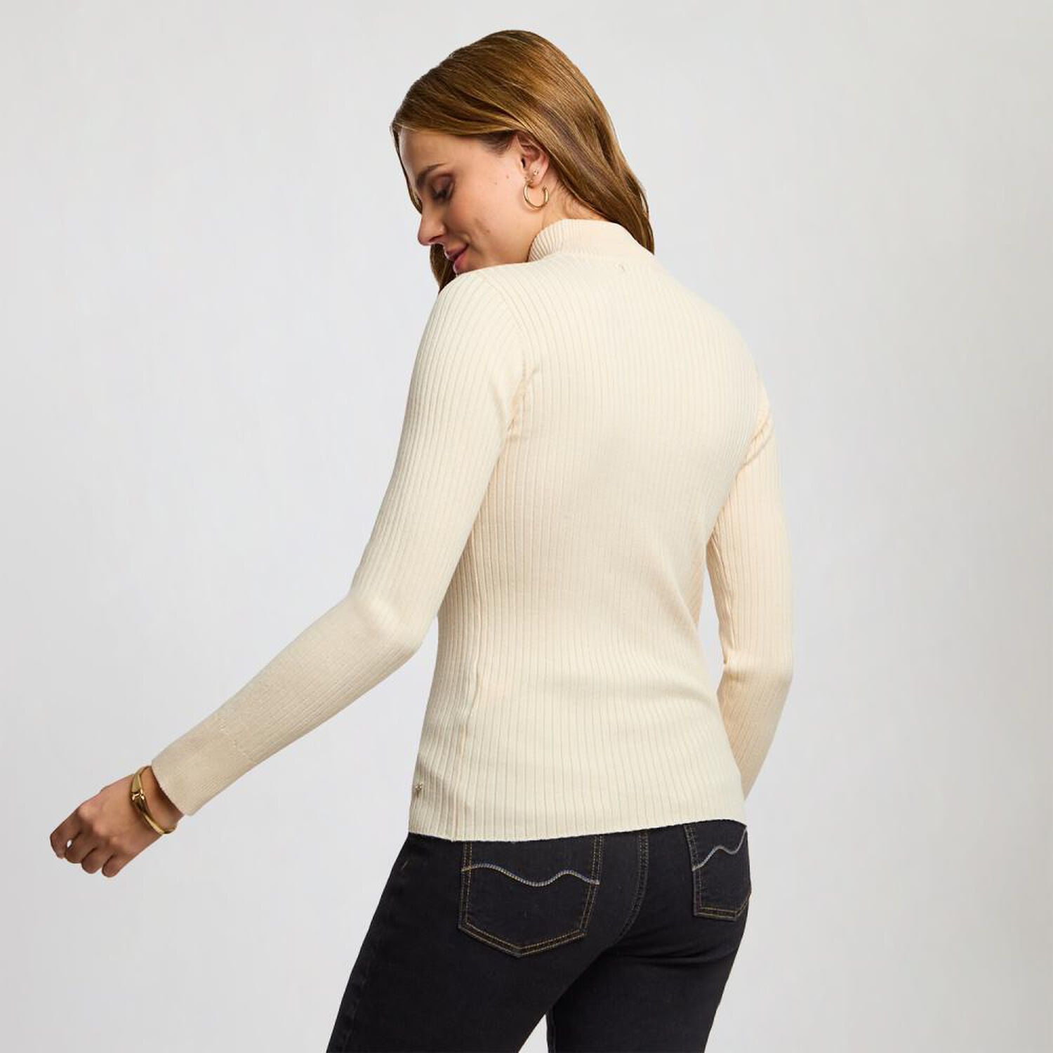 Sweater B&aacute;sico Acanalado Cuello Alto Mujer Kimera image number 3.0