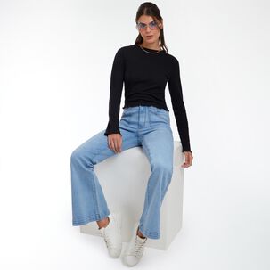 Jeans Con Bolsillos Tiro Medio Flare Mujer Freedom