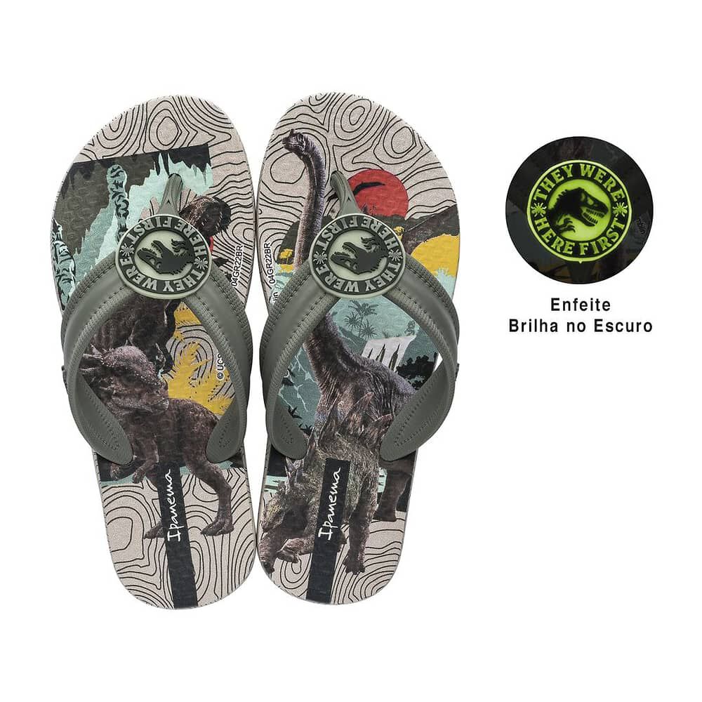 Sandalia Ni&ntilde;o Gris Jurassic World 202 Ipanema image number 0.0