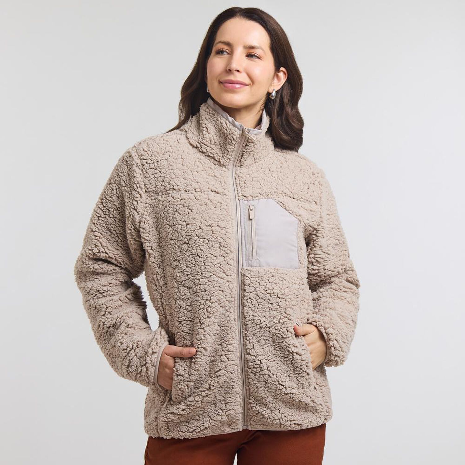 Poler&oacute;n Sherpa Regular Cuello Alto Medio Cierre Mujer Geeps image number 0.0