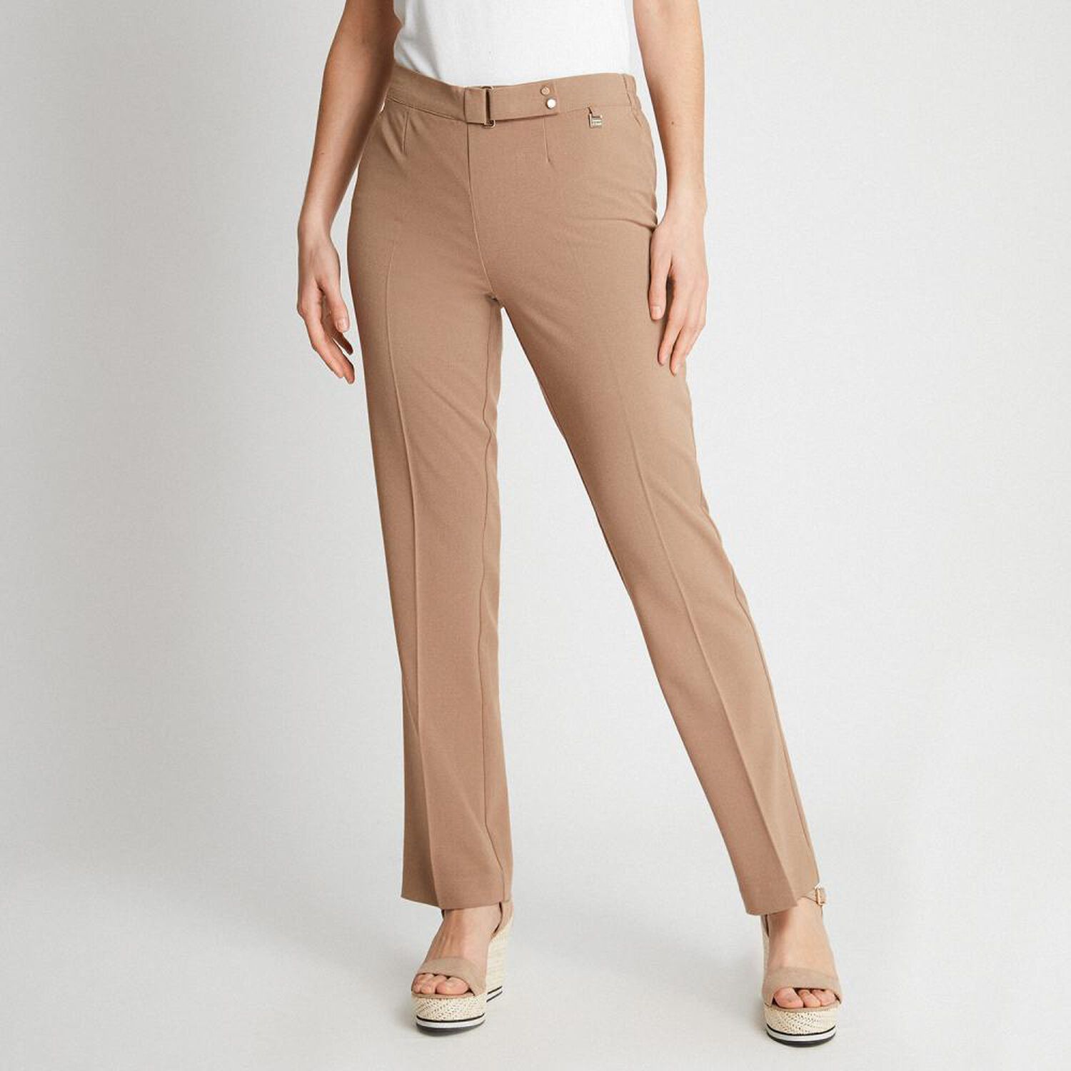 Pantal&oacute;n Tiro Medio Straight Mujer Lorenzo Di Pontti image number 0.0