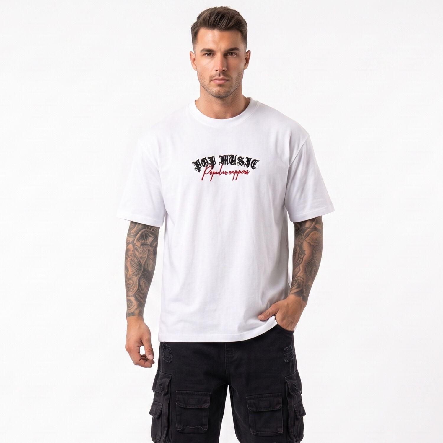 Polera Hombre Relaxed Fit Urbana Dise&ntilde;o Estampado Rappers image number 0.0